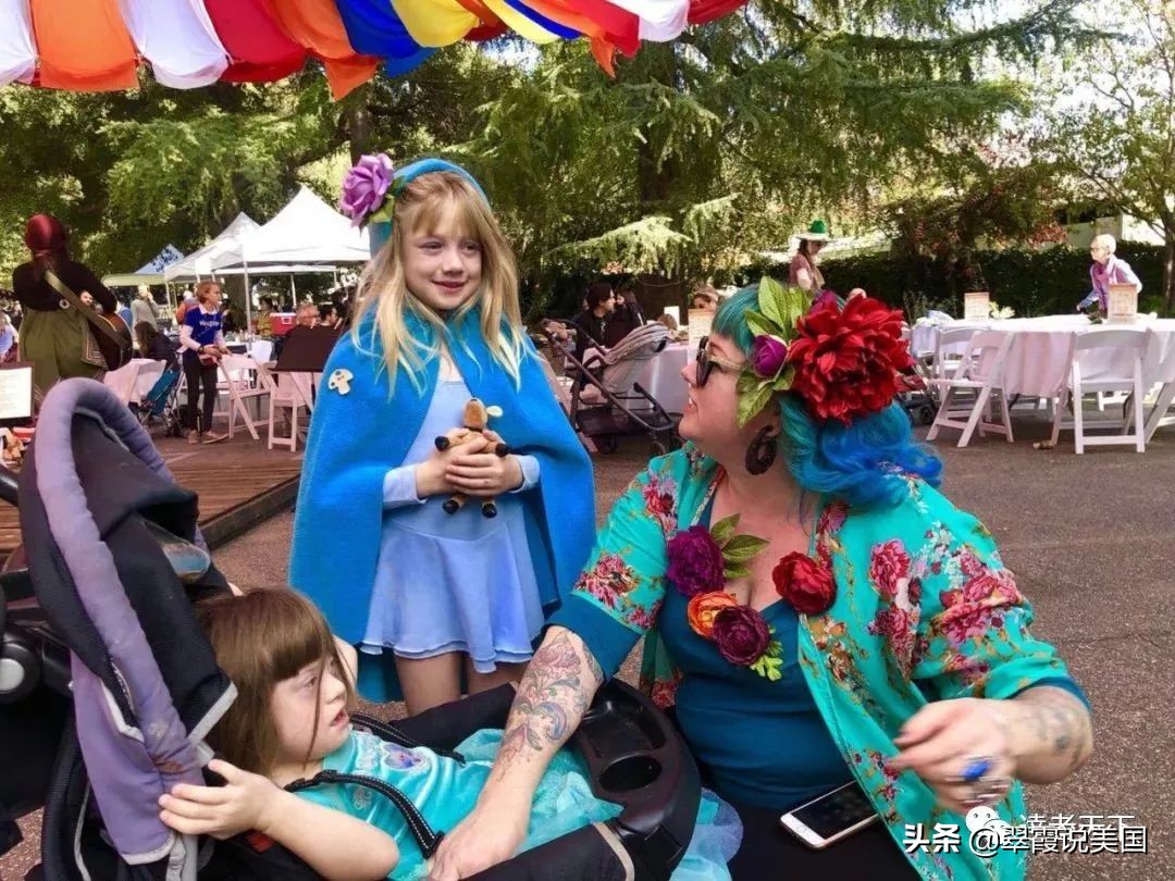 翠霞带你看看洛杉矶的精灵集市