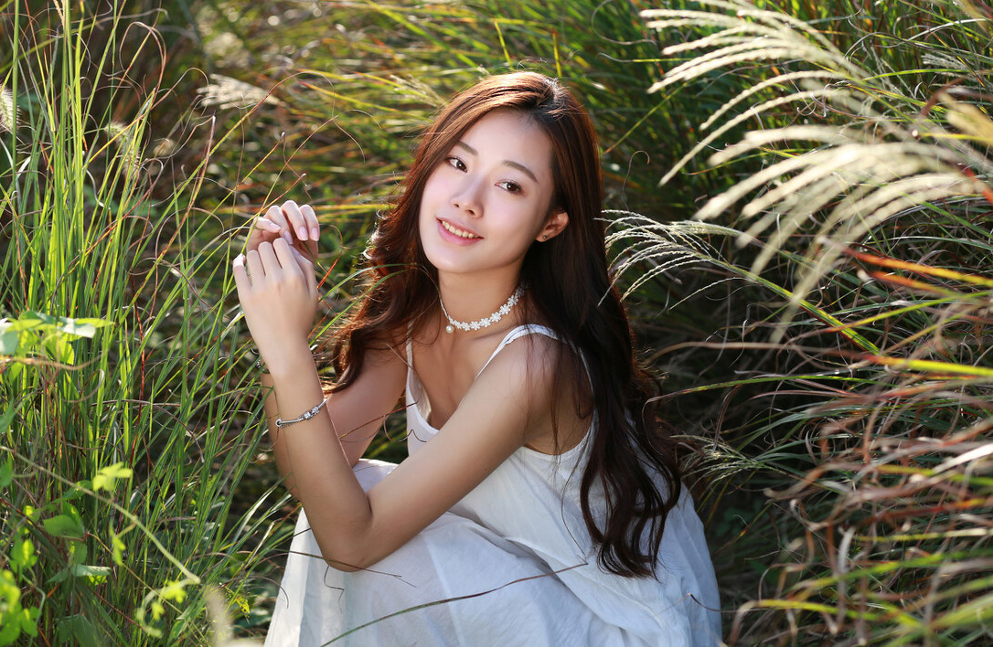 异性相处的女生特征,异性相处让男人上瘾的女人的共性