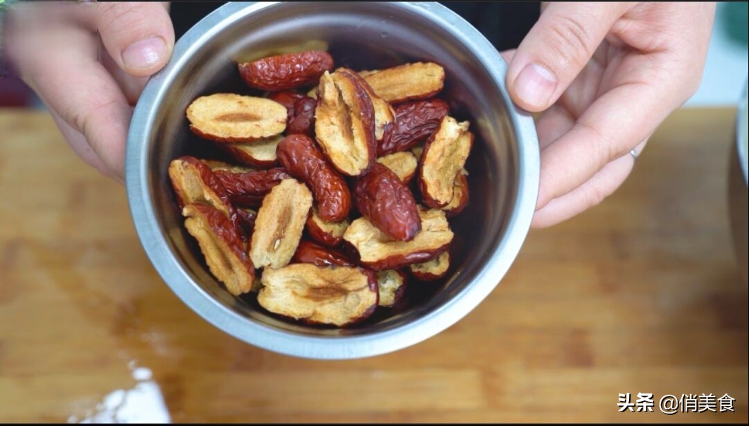 端午节如何包一个精美的粽子,端午节快要到了粽子是怎样包的