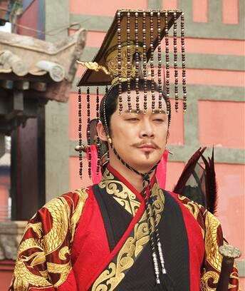 楚国后宫最强心机婊，利用楚怀王身上有狐臭计除情敌