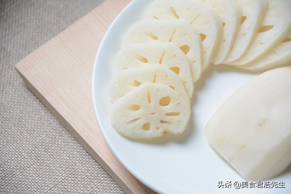 莲藕怎样保存才不会变黑,莲藕排骨汤莲藕为什么会发黑