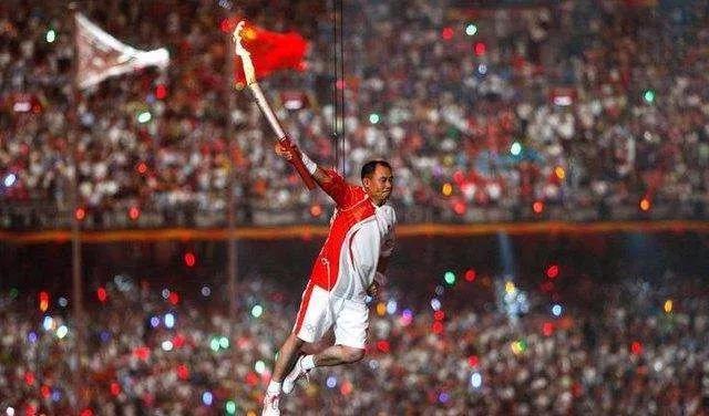 林丹退役鞋,林丹退役大赛服