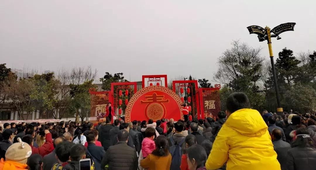 欢迎大家来西安曲江过春节,曲江西安年最中国攻略