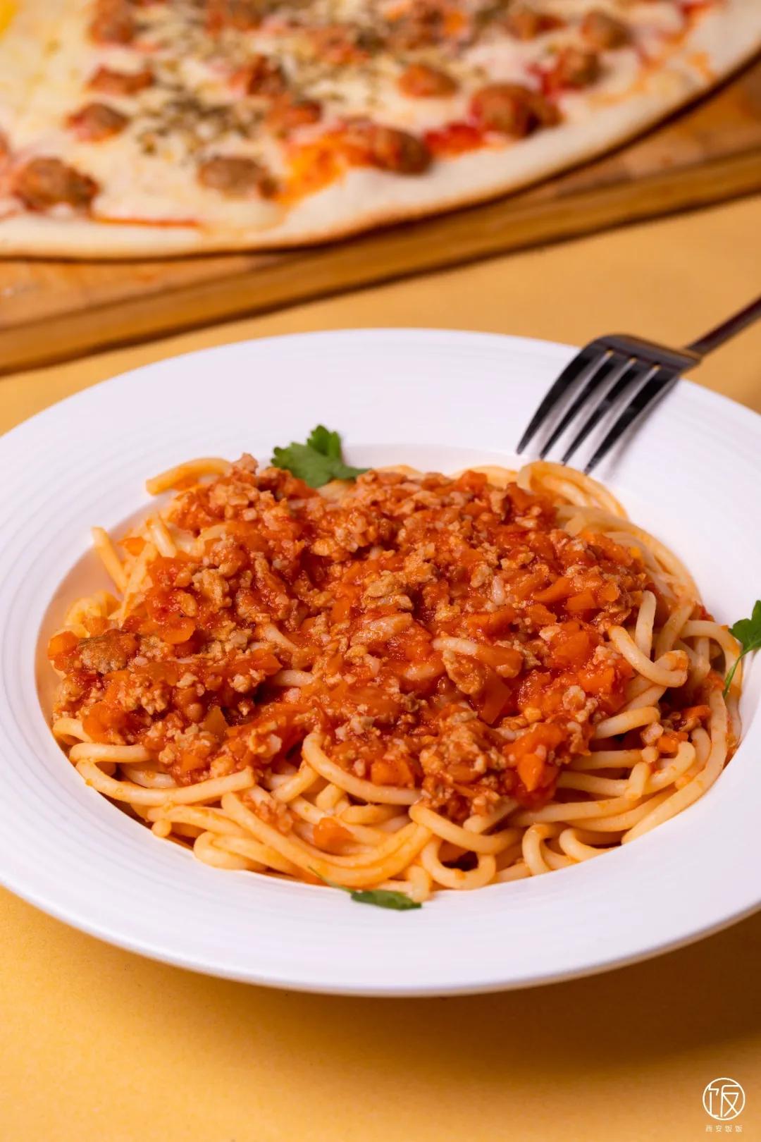 奇奇怪怪的披萨又增加了,意大利老板开的披萨店,超正宗