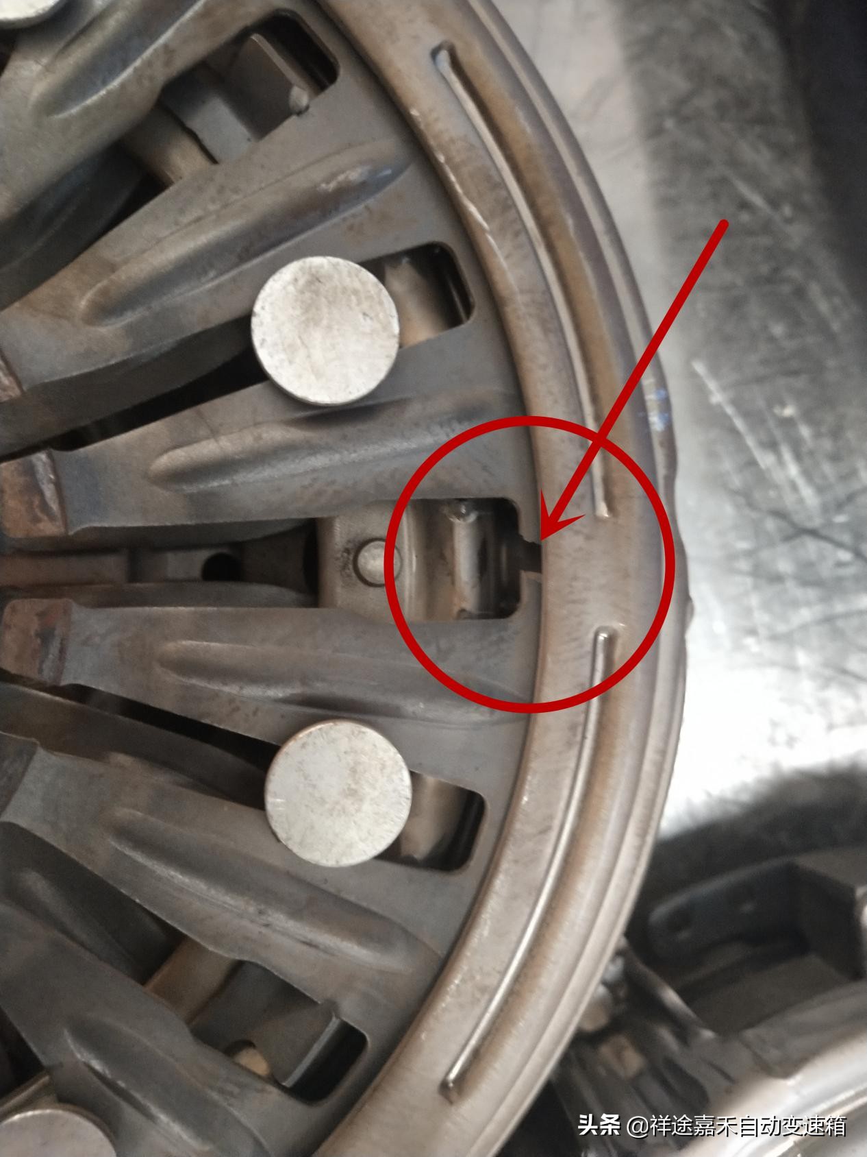 现代途胜变速箱报2挡定位故障,途胜变速箱没有奇数挡维修费用