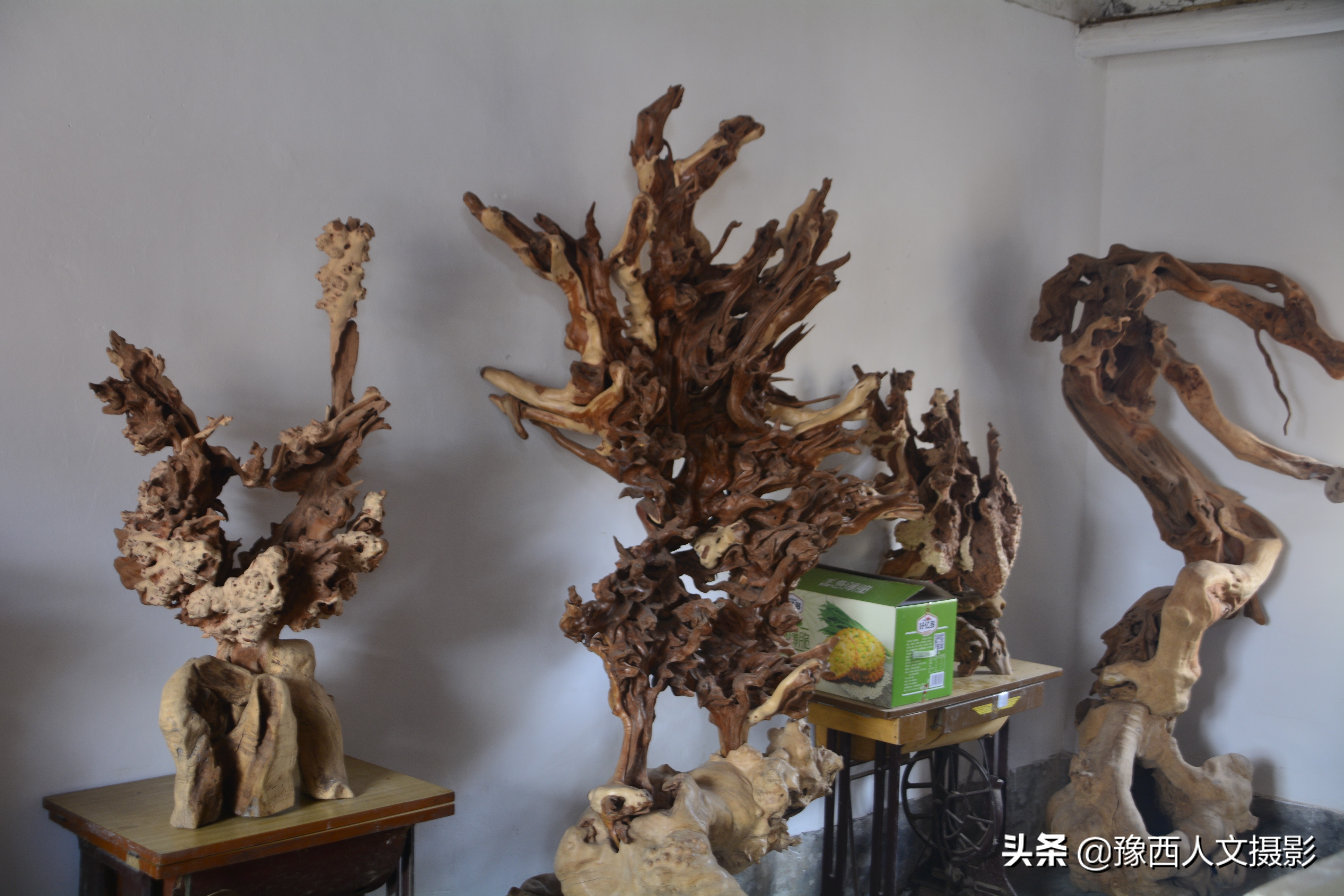 根雕老房子作品,倔强老头完整版