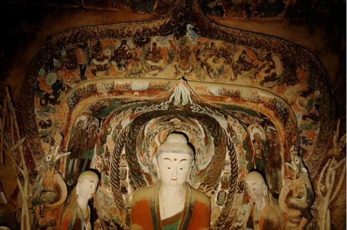 敦煌428窟介绍,敦煌329窟壁画飞天图