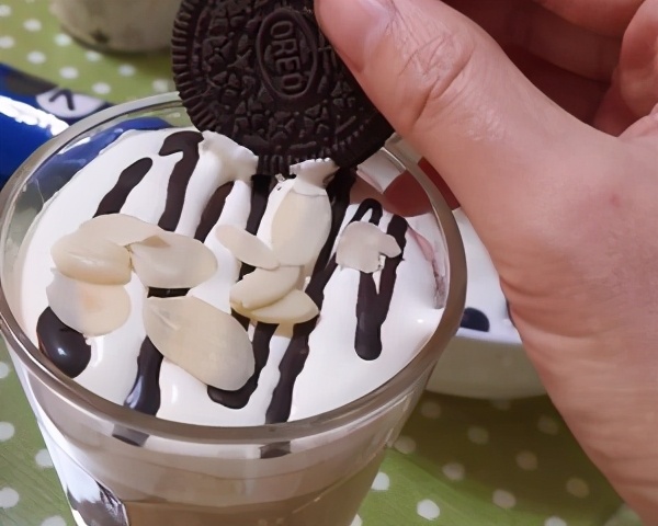 自制奶茶教程一点点,一点点奶茶自制简单做法