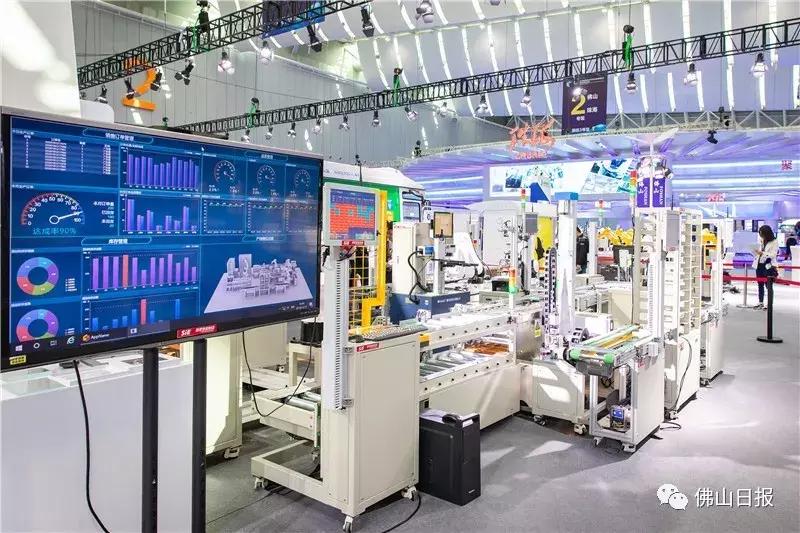 没想到，珠洽会上的机器人“样样精通”！看完觉得自己快失业了