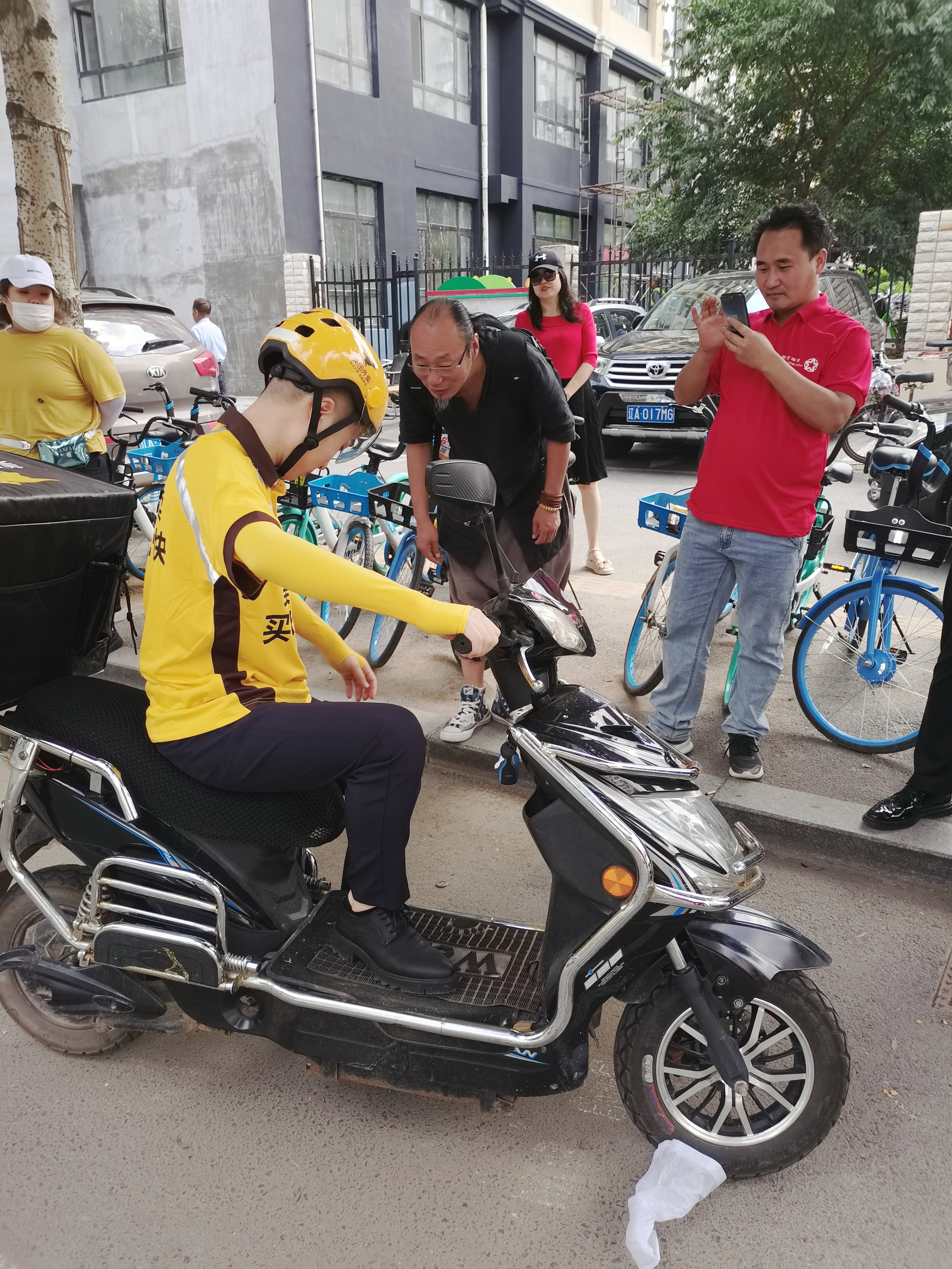 普及劳动法电视连续剧《将心比心》前3集辽宁两学会审查顺利通过