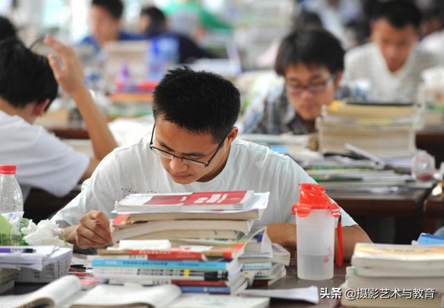 专科专业选择与就业前景待遇好,专科最好就业而且工资高的专业