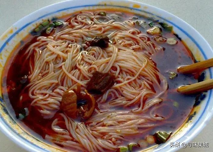 5元的南充乡镇米粉店,南充市5元米粉