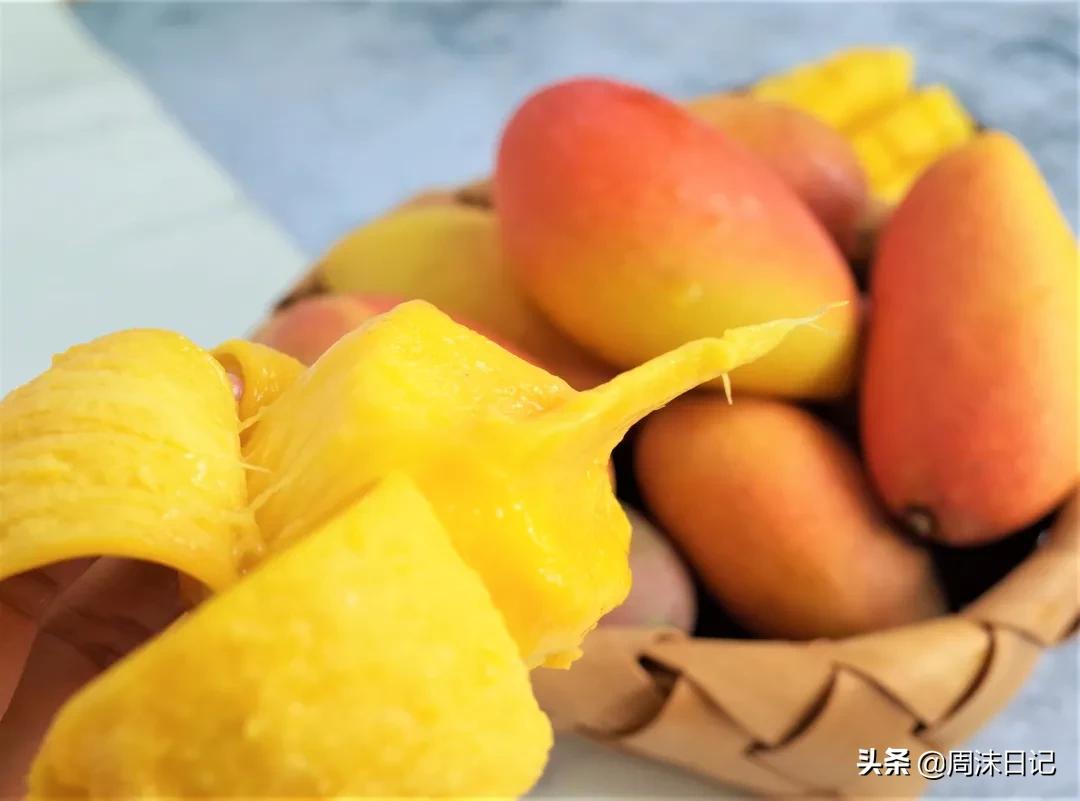 爆甜贵妃芒海南三亚,少吃点饭给榴莲留点空间