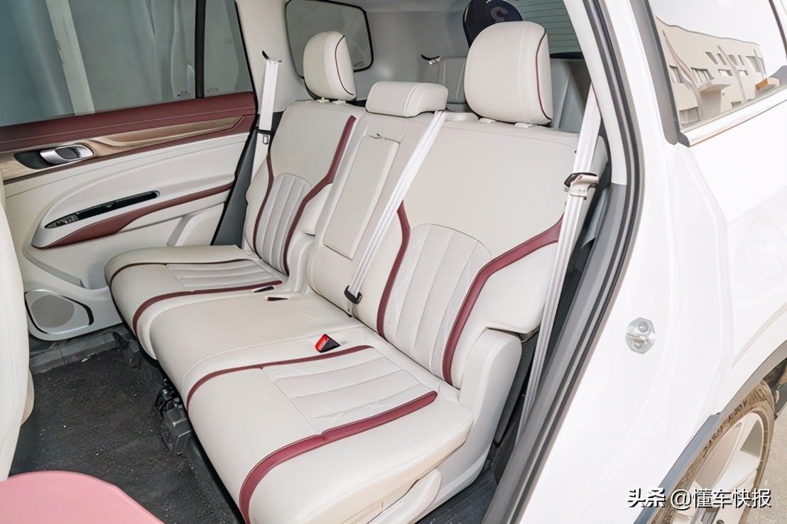 20多万的suv性价比最高的是哪款车,20万左右的二手车suv排行榜前十名