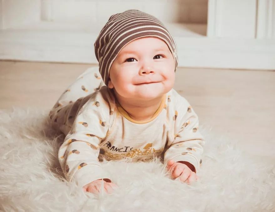 7个月宝宝会被被子窒息吗,多大的宝宝不会被被子窒息死亡