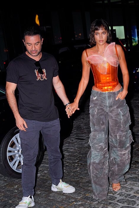 超模伊莲娜写真集,伊莲娜穿搭