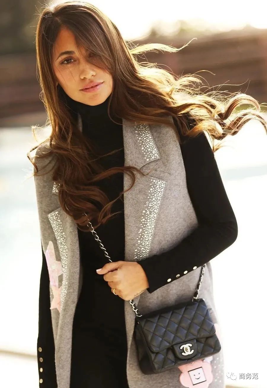 17岁梅西首秀照片,梅西34岁首战刷爆3项纪录