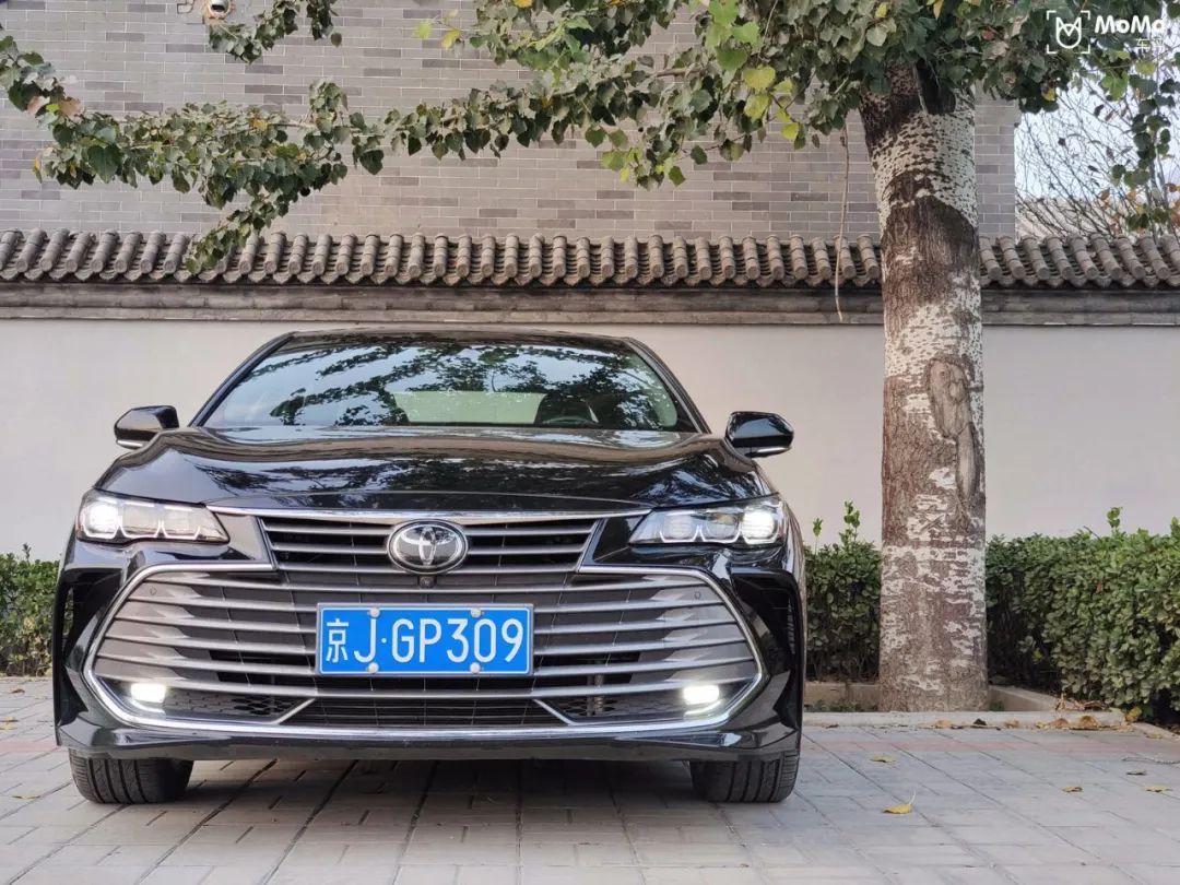 2021款2.5汽油版丰田亚洲龙实测,新款丰田亚洲龙2.0l豪华版试驾