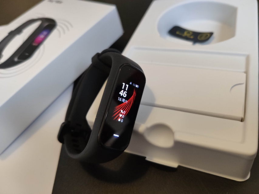 手环中的“性能之王”黑加手环1s体验