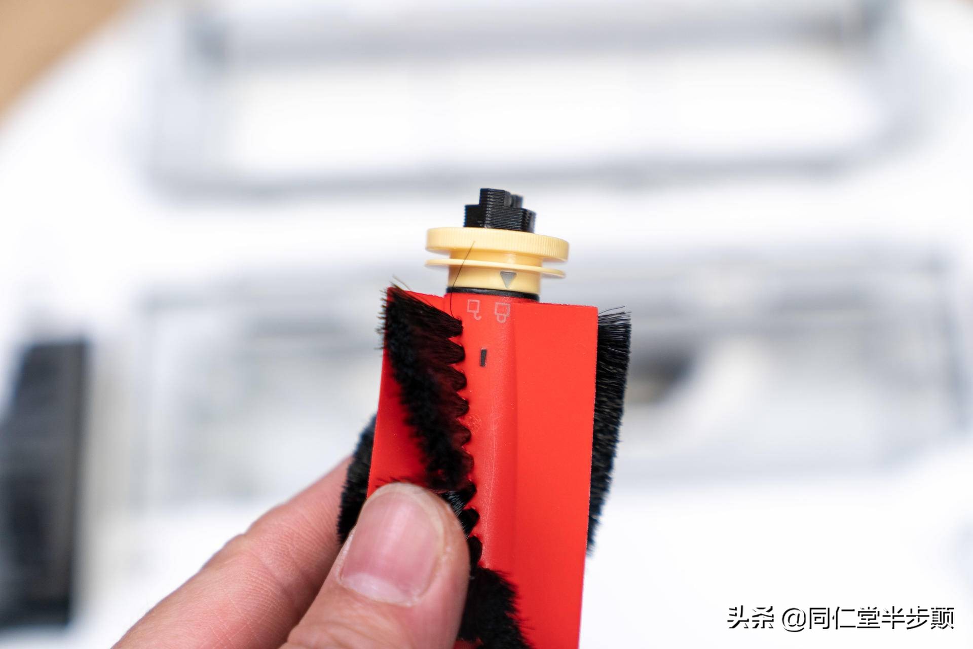 石头最新款扫地机器人v20,石头科技扫地机器人