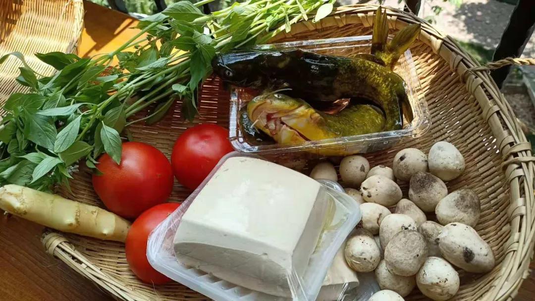 湿气重没胃口赶紧用它煲汤,广东湿气重煲什么汤好喝