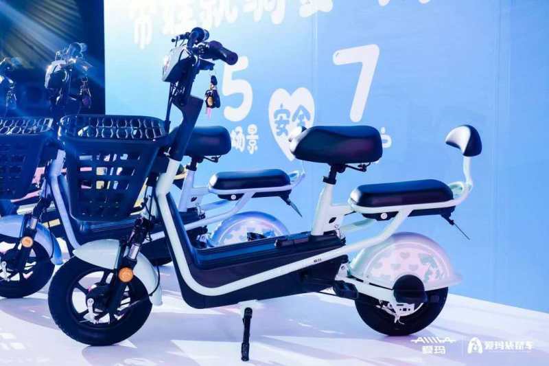 爱玛宝妈款,爱玛全球超受欢喜的电动车