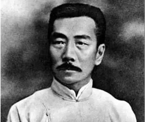 鲁迅与朱安照片,鲁迅先生与许广平和朱安的故事