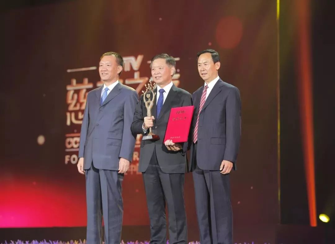 隆力奇算不算一线品牌,隆力奇有多少个系列