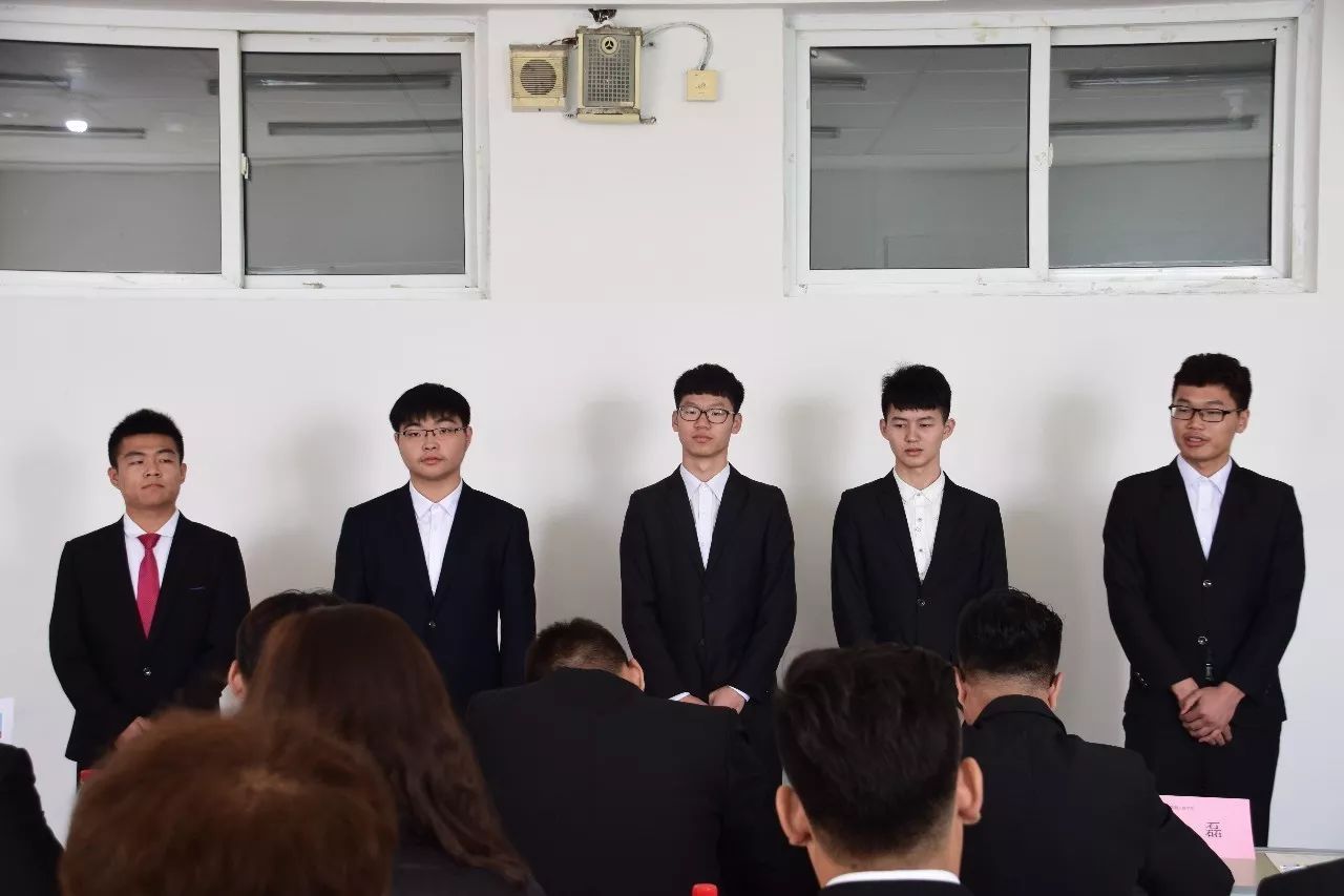 大四学生面试遇潜规则,大四面试时需要提哪些问题