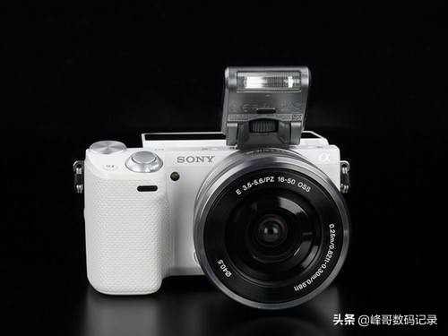索尼16-50镜头前镜片拆卸,sony16-50镜头拆解图片