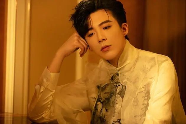 现在的网红脸和以前的网红脸,以前的网红脸vs现在的网红脸