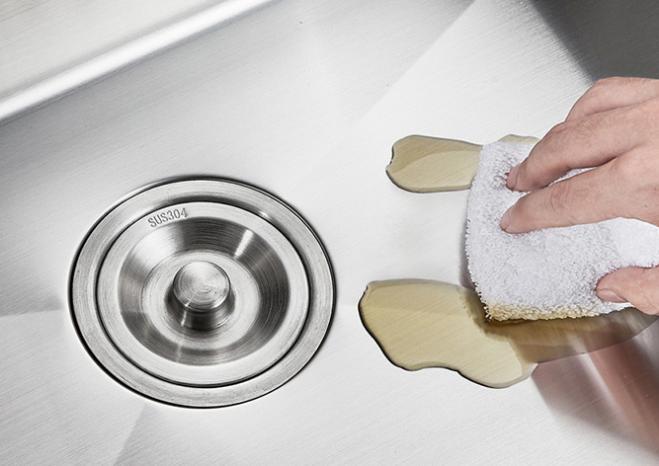 不锈钢水槽生锈怎么清洗,卡贝水槽生锈