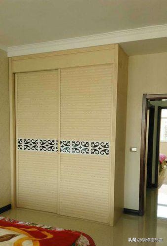 衣柜顶封板走石膏线会开裂吗,石膏线与衣柜顶怎么接