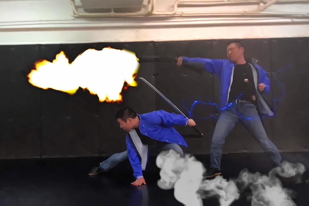 会做动漫特效的中二大叔你见过没？各种技能信手拈来，千鸟帅爆了