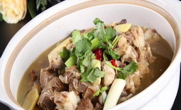 土豆炖羊肉的正确做法视频,土豆炖羊肉的正确吃法