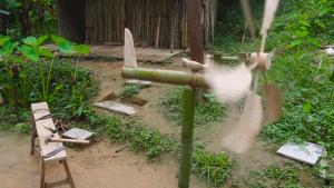 大爷造鲁班凳,60岁中国大爷徒手做鲁班凳