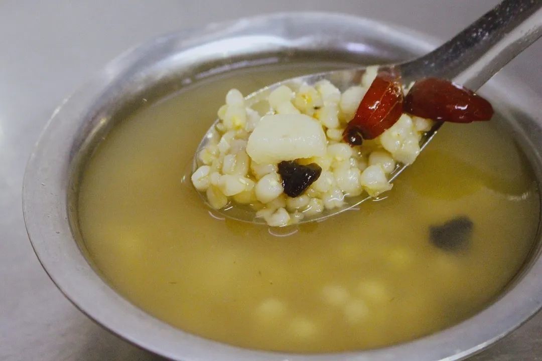 炎炎夏日来碗糖水可好清热解暑,有哪些简单易做的消暑糖水