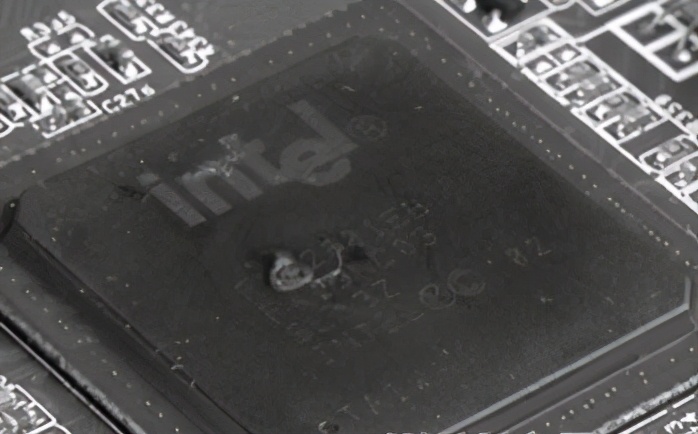 天干物燥如何预防静电伤人,天干物燥防静电警示语