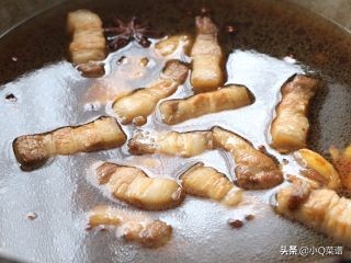 春笋炒五花肉的家常做法图片,新鲜春笋炒五花肉的最正宗做法