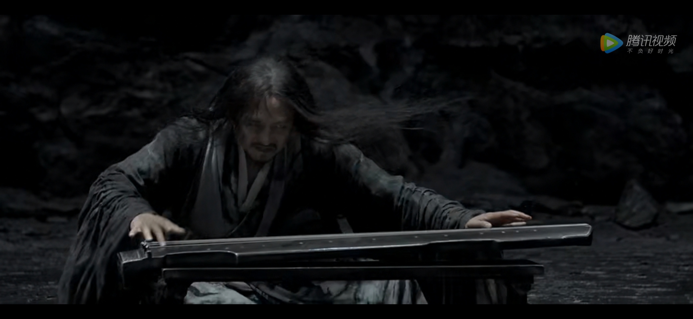 影子张艺谋最后小艾看到了什么,张艺谋的电影影里小艾用影子了吗