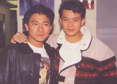 港圈女星是怎么被*养包**的？