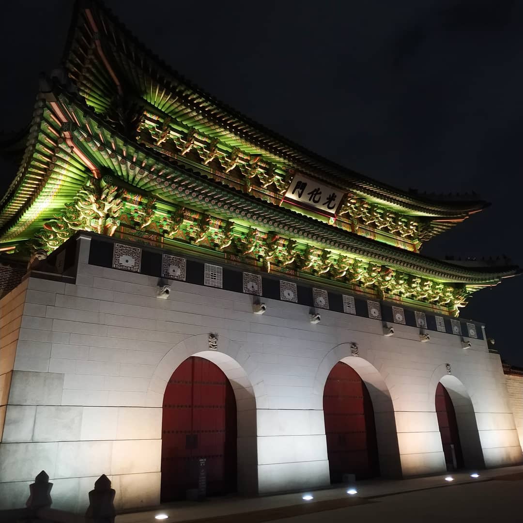 韩国地铁东大门到景福宫,韩国的景福宫是哪年建造的