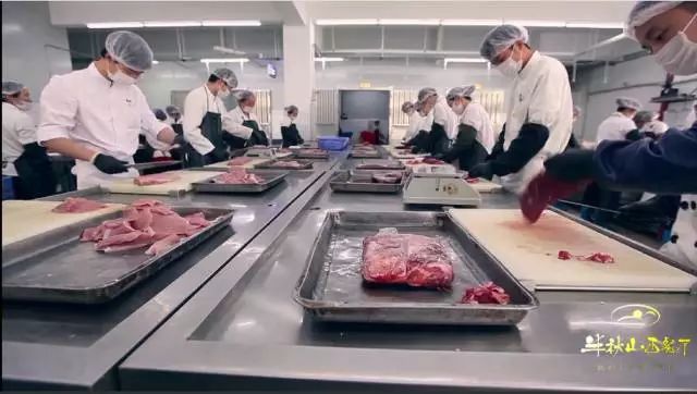 他用15年做出武汉人自己的西餐,不贵却评上全国十大品牌