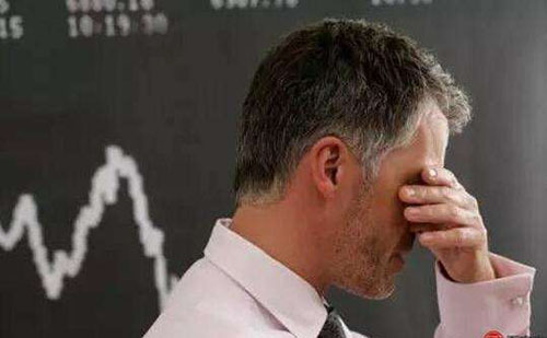 如果股票退市了，散户们的钱该咋办？