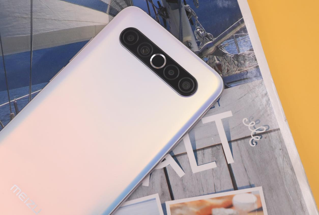 将对称强迫症发扬光大超小挖孔梦想旗舰魅族17评测