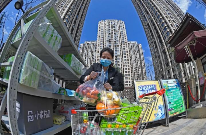 帮买整头生猪？这家物业公司的神操作我算是服了！