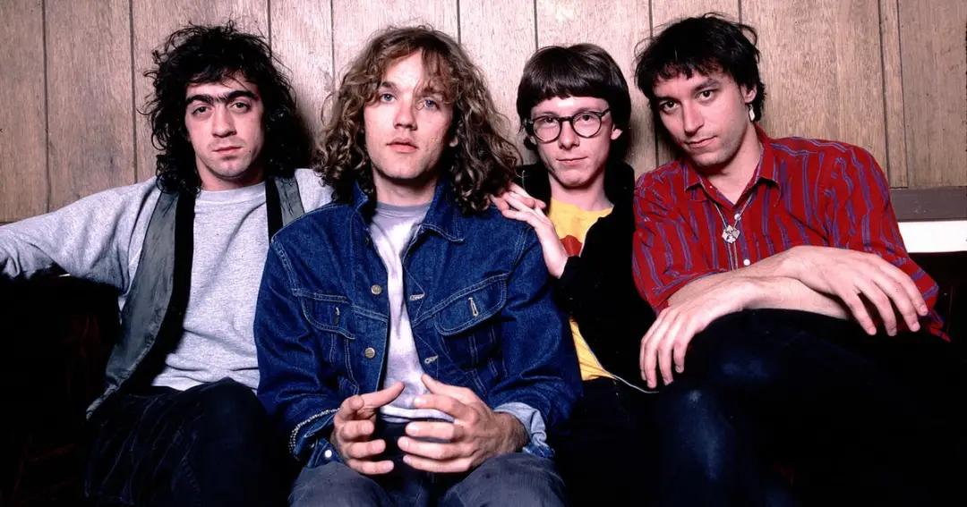 R.E.M.如何用《不合时宜》重塑九十年代？