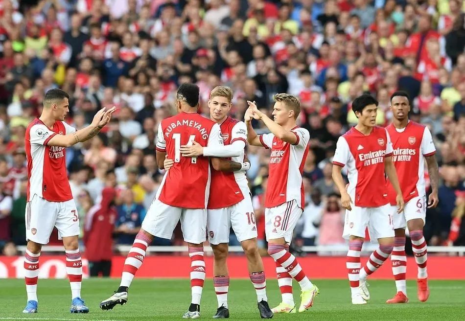 亨利一骑绝尘阿森纳对阵热刺,亨利谈热刺vs阿森纳