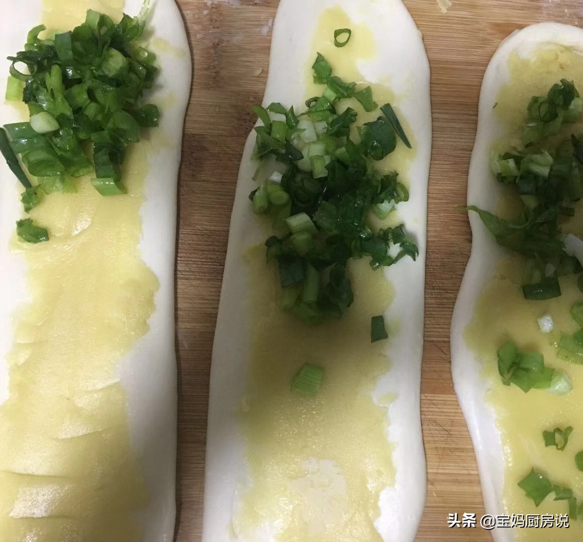 包饺子剩了很多饺子皮,包饺子剩了一个面团