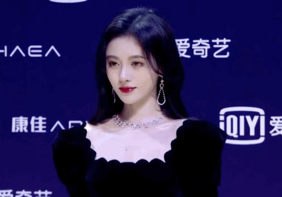 很多人夸赵丽颖,赵丽颖都被谁夸过